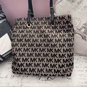 Michael Kors. Tote. Black and tan.